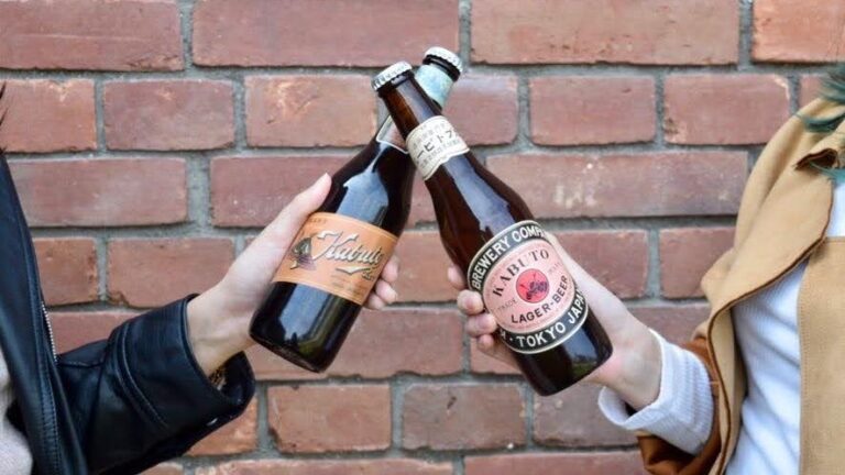 歴史を感じるビールで乾杯！半田赤レンガ建物でカブトビールを飲もう