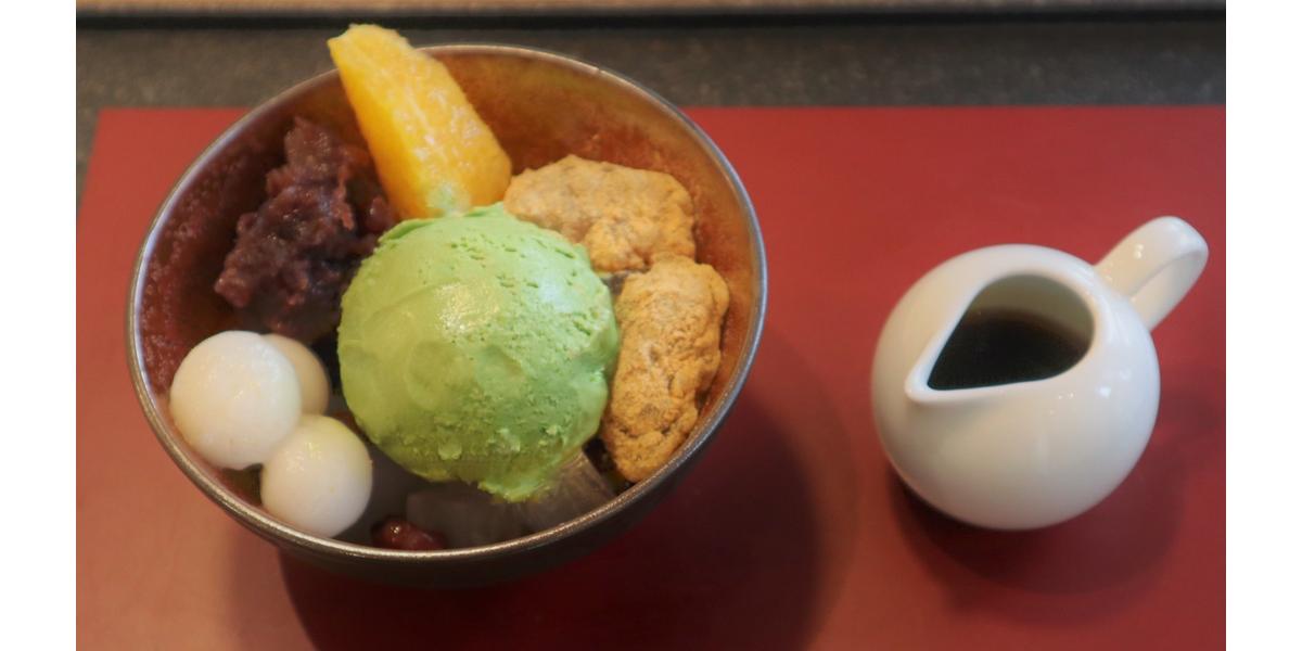 松華堂茶寮_メインビジュアル